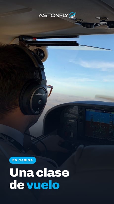 Alumno piloto en clase de vuelo durante sus primeros vuelos en Cessna 172S