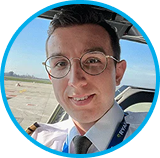 Hugo Marques Costa<br><span class="color-222">First Officer, Boeing 737</span>